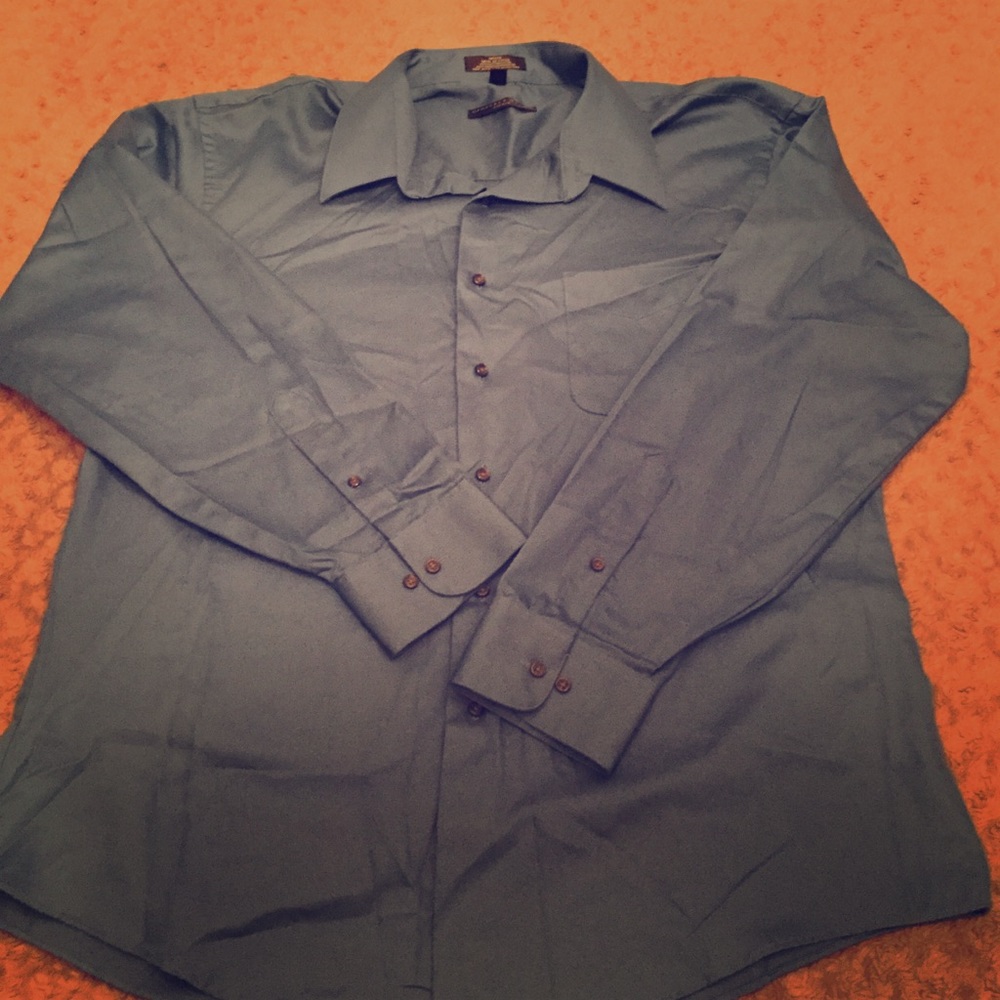 GEOFFREY BEENE button down shirt